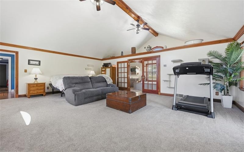 2976 Henderson Road, Washington, 15301, 6 Bedrooms Bedrooms, 14 Rooms Rooms,3 BathroomsBathrooms,Residential,For Sale,Henderson Road,1770724