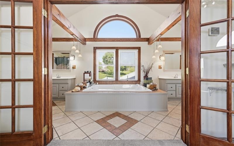 2976 Henderson Road, Washington, 15301, 6 Bedrooms Bedrooms, 14 Rooms Rooms,3 BathroomsBathrooms,Residential,For Sale,Henderson Road,1770724