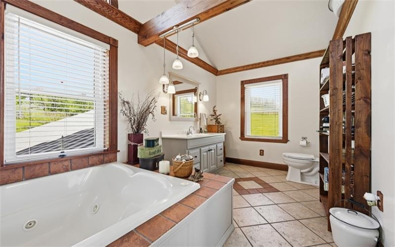 2976 Henderson Road, Washington, 15301, 6 Bedrooms Bedrooms, 14 Rooms Rooms,3 BathroomsBathrooms,Residential,For Sale,Henderson Road,1770724