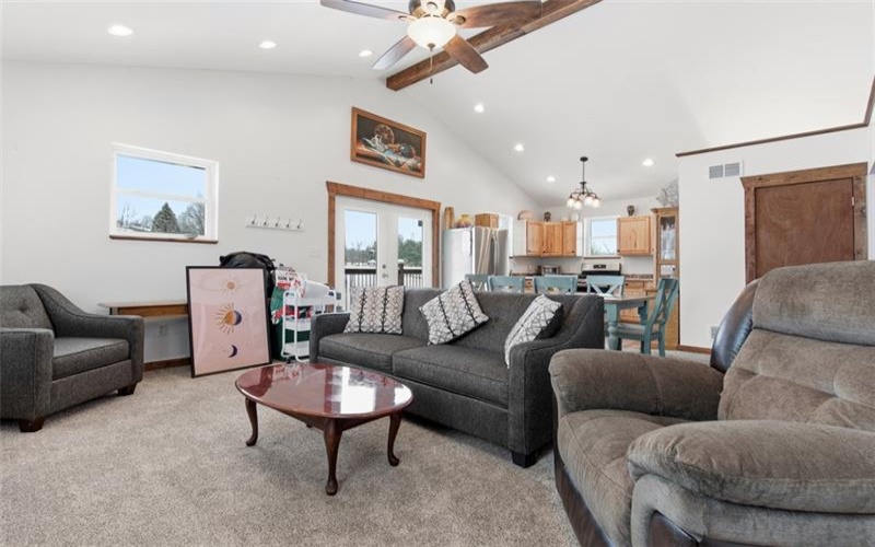 2976 Henderson Road, Washington, 15301, 6 Bedrooms Bedrooms, 14 Rooms Rooms,3 BathroomsBathrooms,Residential,For Sale,Henderson Road,1770724
