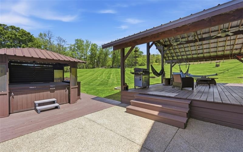 2976 Henderson Road, Washington, 15301, 6 Bedrooms Bedrooms, 14 Rooms Rooms,3 BathroomsBathrooms,Residential,For Sale,Henderson Road,1770724