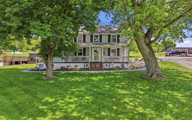 2976 Henderson Road, Washington, 15301, 6 Bedrooms Bedrooms, 14 Rooms Rooms,3 BathroomsBathrooms,Residential,For Sale,Henderson Road,1770724