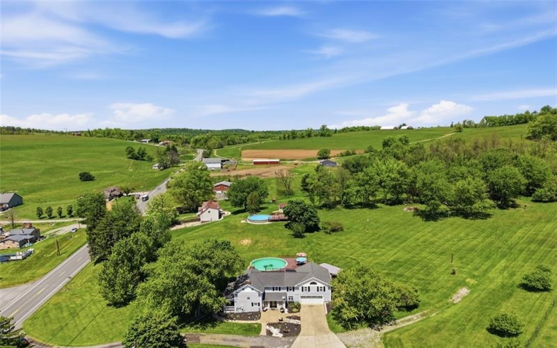 2976 Henderson Road, Washington, 15301, 6 Bedrooms Bedrooms, 14 Rooms Rooms,3 BathroomsBathrooms,Residential,For Sale,Henderson Road,1770724