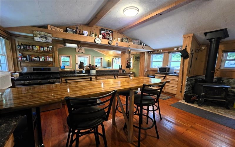 258 Mike Shawley Rd, Somerset, 15501, 1 Bedroom Bedrooms, 3 Rooms Rooms,1 BathroomBathrooms,Residential,For Sale,Mike Shawley Rd,1770971