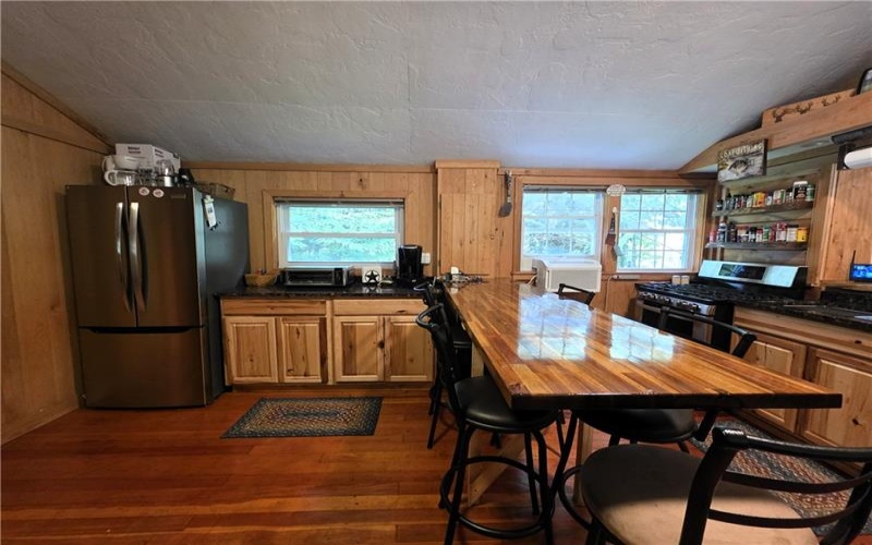 258 Mike Shawley Rd, Somerset, 15501, 1 Bedroom Bedrooms, 3 Rooms Rooms,1 BathroomBathrooms,Residential,For Sale,Mike Shawley Rd,1770971