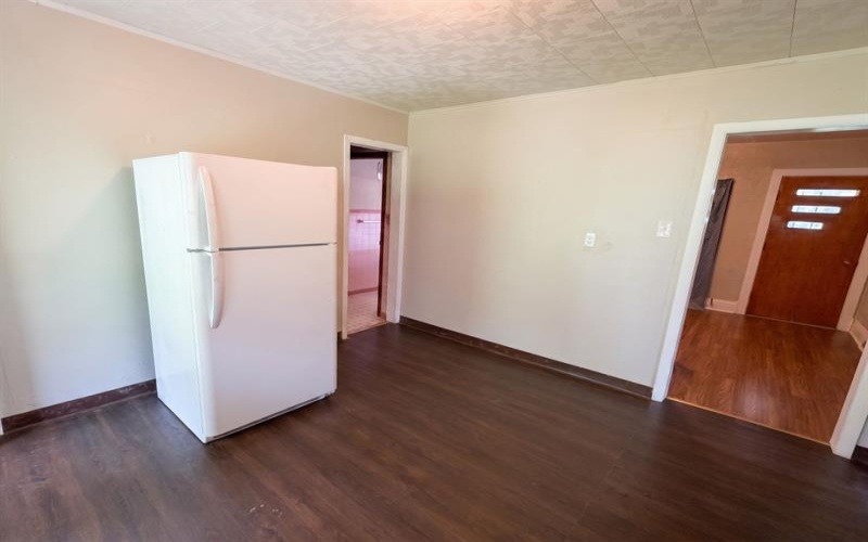 247 Railroad Street, Hyde Park, 15641, 3 Bedroom Bedrooms, 7 Room Rooms,2 BathroomBathrooms,Residential,For Sale,Railroad Street,1771058
