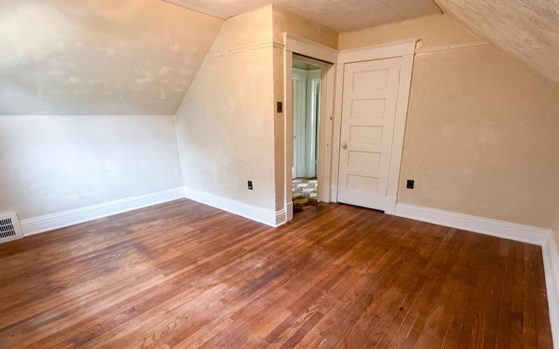 247 Railroad Street, Hyde Park, 15641, 3 Bedroom Bedrooms, 7 Room Rooms,2 BathroomBathrooms,Residential,For Sale,Railroad Street,1771058