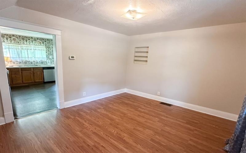 247 Railroad Street, Hyde Park, 15641, 3 Bedroom Bedrooms, 7 Room Rooms,2 BathroomBathrooms,Residential,For Sale,Railroad Street,1771058
