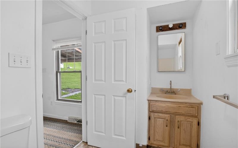 15 Main St, Taylorstown, 15365, 2 Bedrooms Bedrooms, 7 Rooms Rooms,2.1 BathroomsBathrooms,Residential,For Sale,Main St,1745249