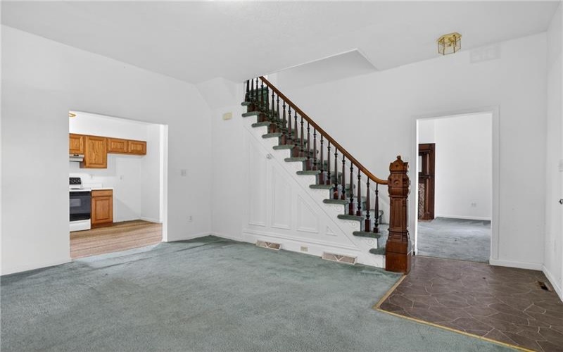 15 Main St, Taylorstown, 15365, 2 Bedrooms Bedrooms, 7 Rooms Rooms,2.1 BathroomsBathrooms,Residential,For Sale,Main St,1745249