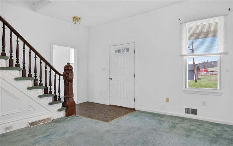 15 Main St, Taylorstown, 15365, 2 Bedrooms Bedrooms, 7 Rooms Rooms,2.1 BathroomsBathrooms,Residential,For Sale,Main St,1745249