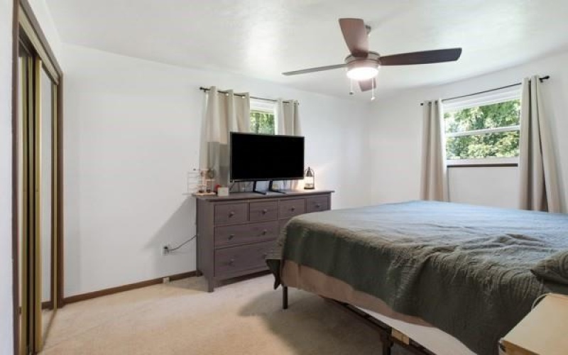 25 Liberty Ave, Burgettstown, 15021, 3 Bedrooms Bedrooms, ,2 BathroomsBathrooms,Residential,For Sale,Liberty Ave,1766077