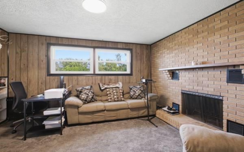 25 Liberty Ave, Burgettstown, 15021, 3 Bedrooms Bedrooms, ,2 BathroomsBathrooms,Residential,For Sale,Liberty Ave,1766077