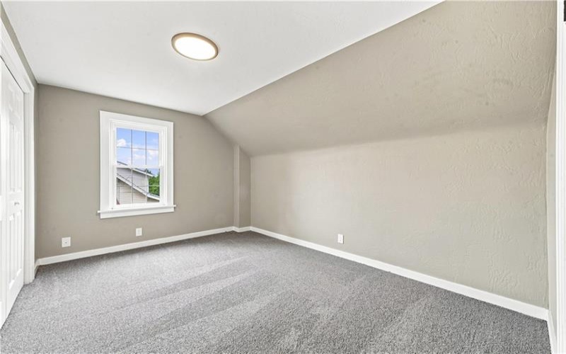 147 Wayne St, Lower Burrell, 15068, 3 Bedroom Bedrooms, 7 Room Rooms,2 BathroomBathrooms,Residential,For Sale,Wayne St,1768416