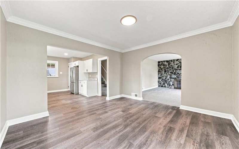 147 Wayne St, Lower Burrell, 15068, 3 Bedroom Bedrooms, 7 Room Rooms,2 BathroomBathrooms,Residential,For Sale,Wayne St,1768416