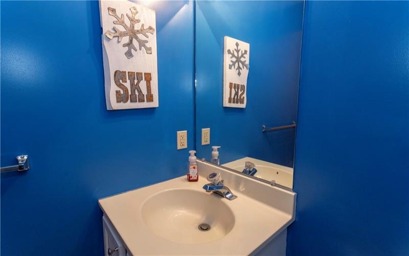 4533 Nordic Way, Hidden Valley, 15502, 3 Bedrooms Bedrooms, 6 Rooms Rooms,2 BathroomsBathrooms,Residential,For Sale,Nordic Way,1771039