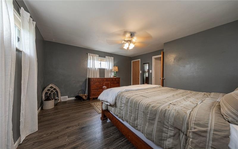 104 Murrysville Rd, Trafford, 15085, 4 Bedroom Bedrooms, 8 Room Rooms,1.1 BathroomBathrooms,Residential,For Sale,Murrysville Rd,1771101