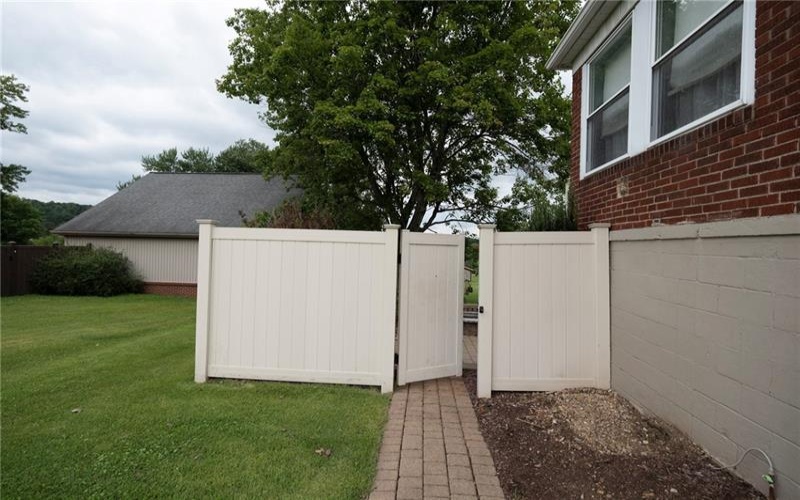 104 Murrysville Rd, Trafford, 15085, 4 Bedroom Bedrooms, 8 Room Rooms,1.1 BathroomBathrooms,Residential,For Sale,Murrysville Rd,1771101