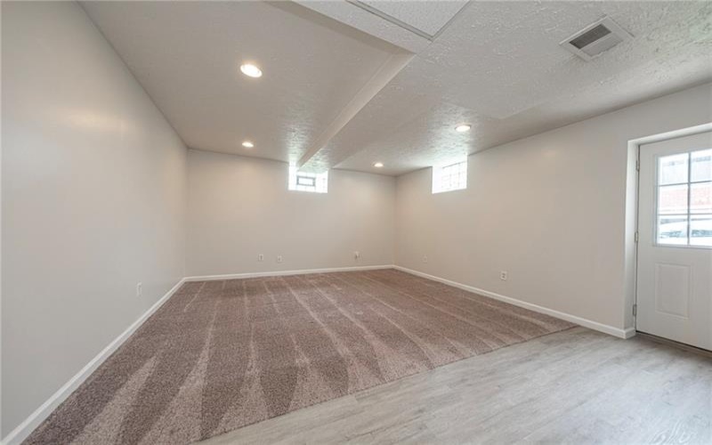 104 Murrysville Rd, Trafford, 15085, 4 Bedroom Bedrooms, 8 Room Rooms,1.1 BathroomBathrooms,Residential,For Sale,Murrysville Rd,1771101