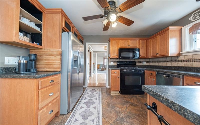 104 Murrysville Rd, Trafford, 15085, 4 Bedroom Bedrooms, 8 Room Rooms,1.1 BathroomBathrooms,Residential,For Sale,Murrysville Rd,1771101