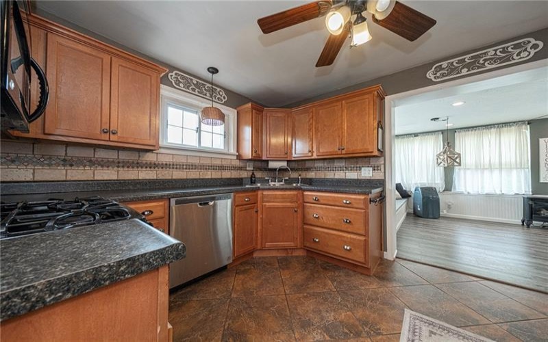 104 Murrysville Rd, Trafford, 15085, 4 Bedroom Bedrooms, 8 Room Rooms,1.1 BathroomBathrooms,Residential,For Sale,Murrysville Rd,1771101