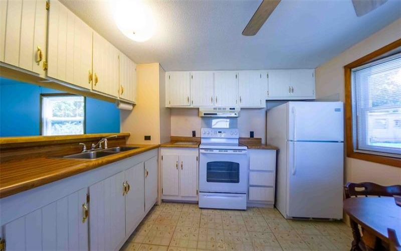 1044 Bert Cir, Penn, 15675, 2 Bedroom Bedrooms, 4 Room Rooms,1 BathroomBathrooms,Residential,For Sale,Bert Cir,1771108