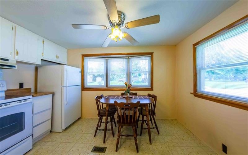 1044 Bert Cir, Penn, 15675, 2 Bedroom Bedrooms, 4 Room Rooms,1 BathroomBathrooms,Residential,For Sale,Bert Cir,1771108