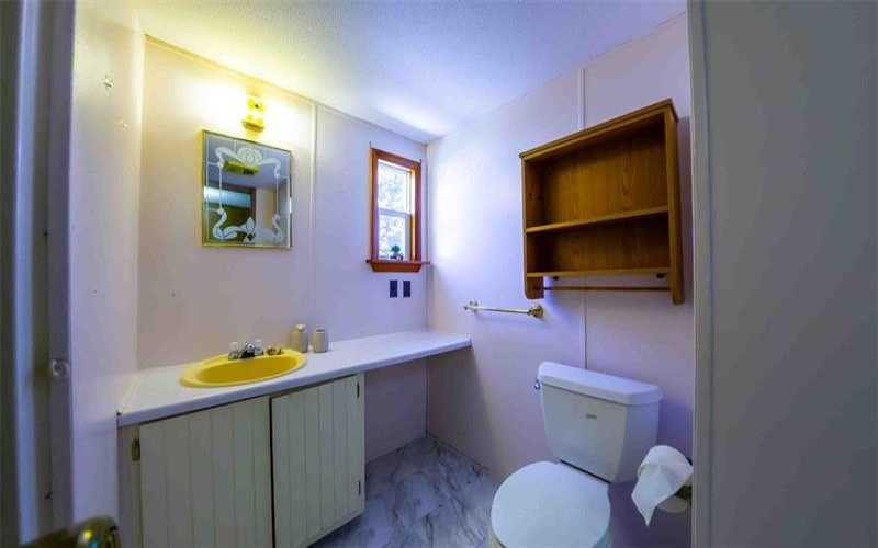 1044 Bert Cir, Penn, 15675, 2 Bedroom Bedrooms, 4 Room Rooms,1 BathroomBathrooms,Residential,For Sale,Bert Cir,1771108