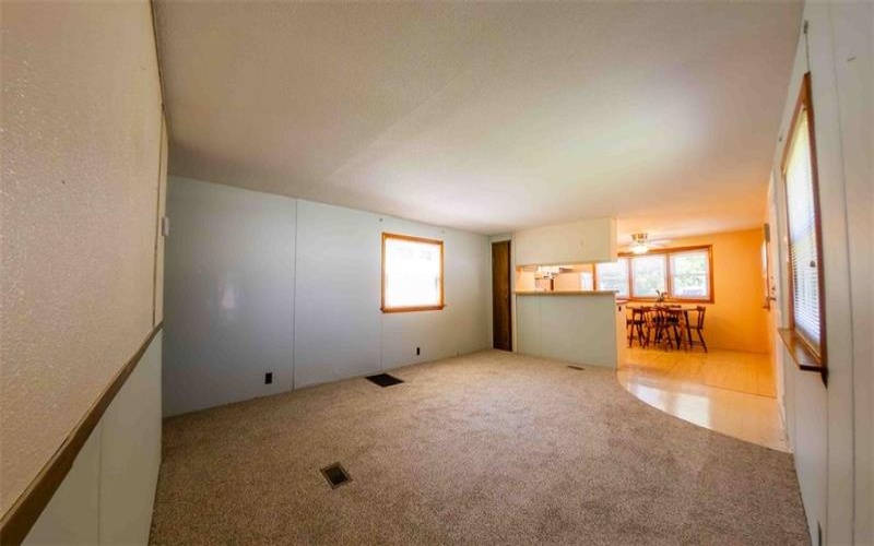 1044 Bert Cir, Penn, 15675, 2 Bedroom Bedrooms, 4 Room Rooms,1 BathroomBathrooms,Residential,For Sale,Bert Cir,1771108