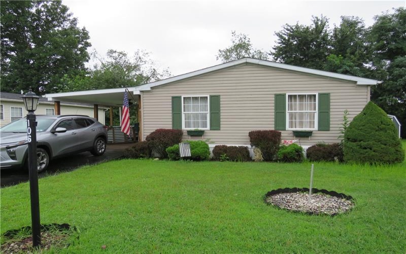 106 Reagan Rd, Mt Pleasant, 15666, 3 Bedroom Bedrooms, 5 Room Rooms,2 BathroomBathrooms,Residential,For Sale,Reagan Rd,1771111