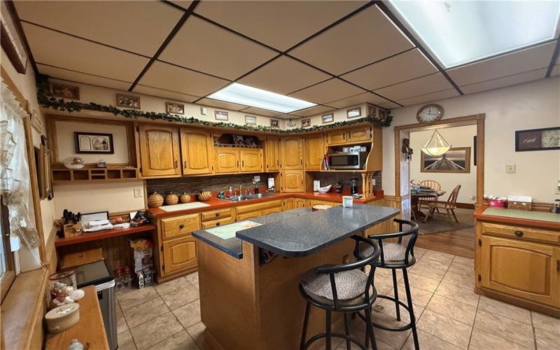 300 Main St, Stoystown, 15563, 5 Bedrooms Bedrooms, 10 Rooms Rooms,2.1 BathroomsBathrooms,Residential,For Sale,Main St,1771114