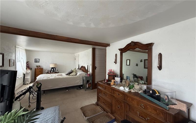 300 Main St, Stoystown, 15563, 5 Bedrooms Bedrooms, 10 Rooms Rooms,2.1 BathroomsBathrooms,Residential,For Sale,Main St,1771114
