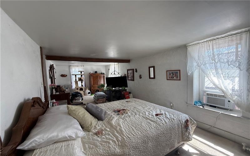 300 Main St, Stoystown, 15563, 5 Bedrooms Bedrooms, 10 Rooms Rooms,2.1 BathroomsBathrooms,Residential,For Sale,Main St,1771114