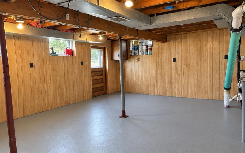 2009 Main STREET, Claridge, 15623, 2 Bedroom Bedrooms, ,2 BathroomBathrooms,Residential,For Sale,Main,1771125