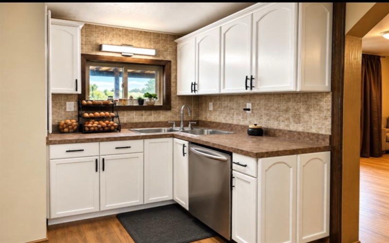 2009 Main STREET, Claridge, 15623, 2 Bedroom Bedrooms, ,2 BathroomBathrooms,Residential,For Sale,Main,1771125