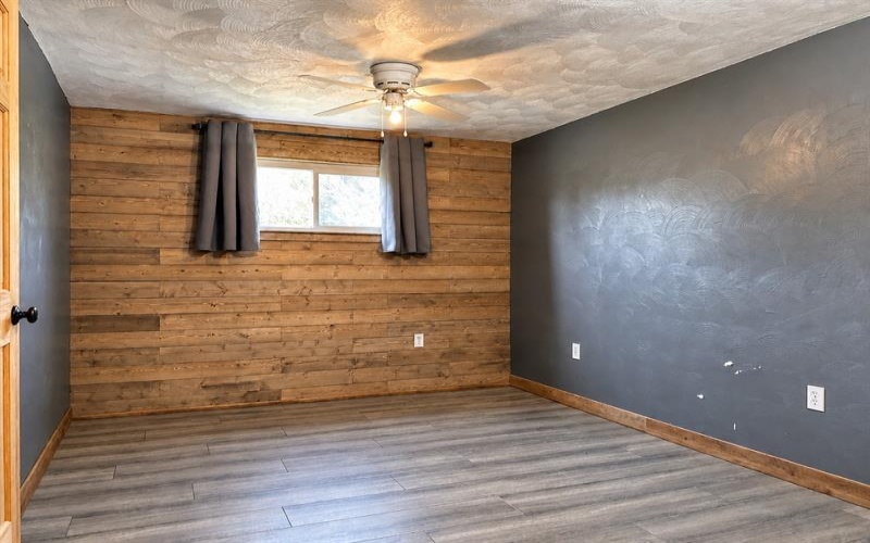 2009 Main STREET, Claridge, 15623, 2 Bedroom Bedrooms, ,2 BathroomBathrooms,Residential,For Sale,Main,1771125
