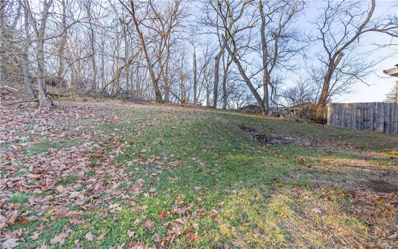 953 7th St Ext, New Kensington, 15068, 4 Bedrooms Bedrooms, ,2 BathroomsBathrooms,Residential,For Sale,7th St Ext,1735400