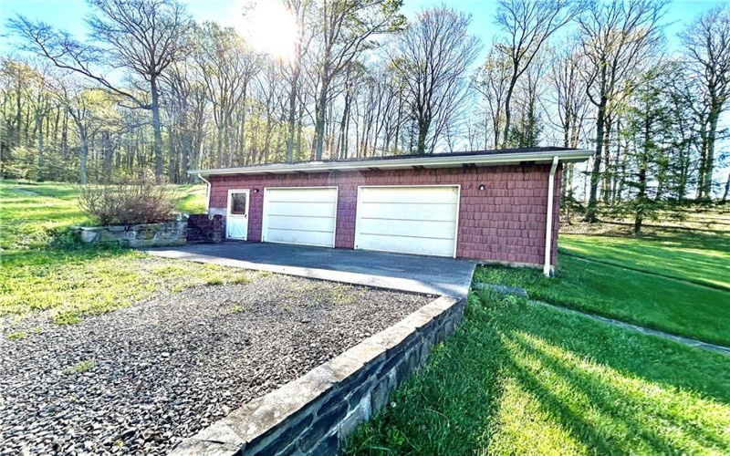 326 Keslar School Road, Acme, 15610, 3 Bedrooms Bedrooms, 8 Rooms Rooms,2.1 BathroomsBathrooms,Residential,For Sale,Keslar School Road,1751644