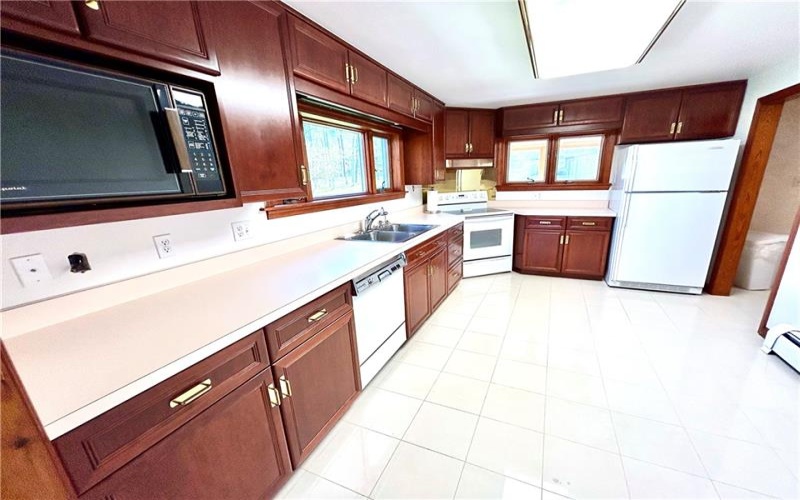 326 Keslar School Road, Acme, 15610, 3 Bedrooms Bedrooms, 8 Rooms Rooms,2.1 BathroomsBathrooms,Residential,For Sale,Keslar School Road,1751644
