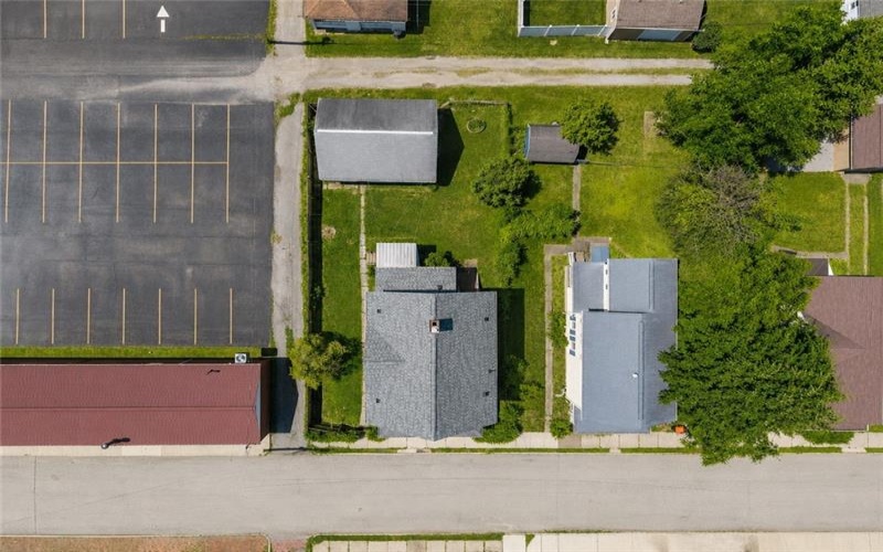 308 Pine St, Latrobe, 15650, 5 Bedroom Bedrooms, 10 Room Rooms,1.1 BathroomBathrooms,Residential,For Sale,Pine St,1758980