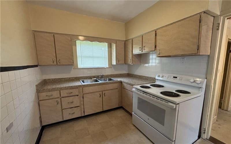 3114 PA-819, Delmont, 15670, 3 Bedrooms Bedrooms, ,2 BathroomsBathrooms,Lease,For Rent,PA-819,1770974