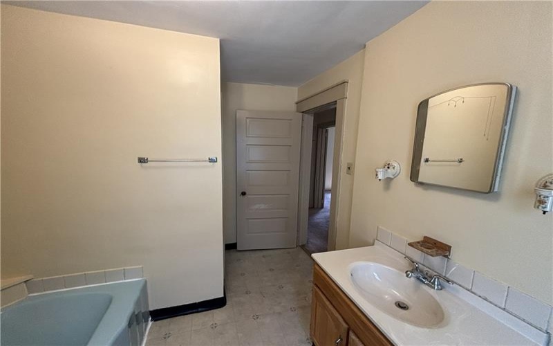 3114 PA-819, Delmont, 15670, 3 Bedrooms Bedrooms, ,2 BathroomsBathrooms,Lease,For Rent,PA-819,1770974