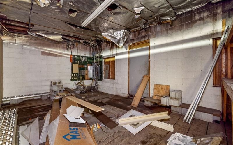 2246 1st St, Wyano, 15695, ,Commercial-industrial-business,For Sale,1st St,1771044