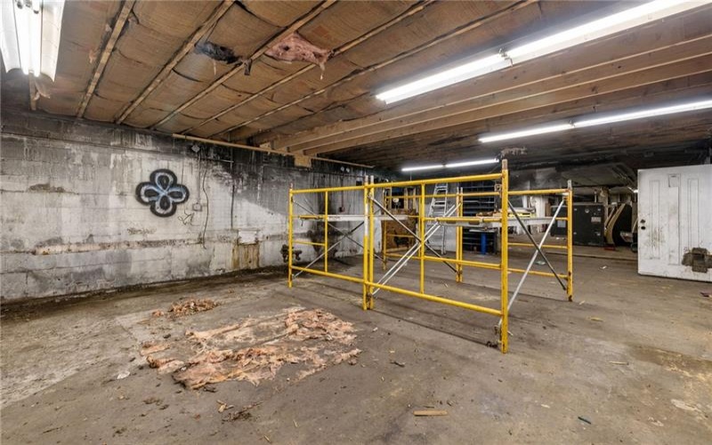 2246 1st St, Wyano, 15695, ,Commercial-industrial-business,For Sale,1st St,1771044