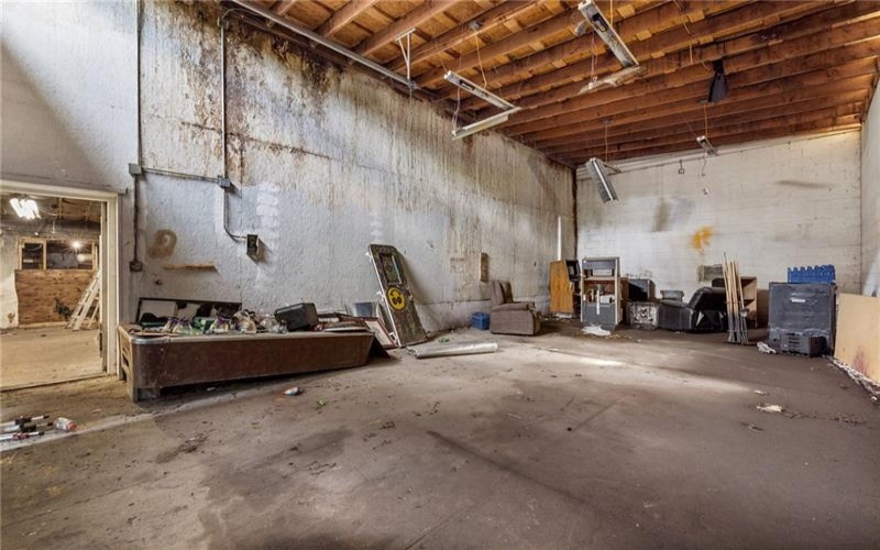 2246 1st St, Wyano, 15695, ,Commercial-industrial-business,For Sale,1st St,1771044