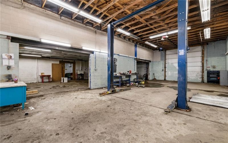 2246 1st St, Wyano, 15695, ,Commercial-industrial-business,For Sale,1st St,1771044