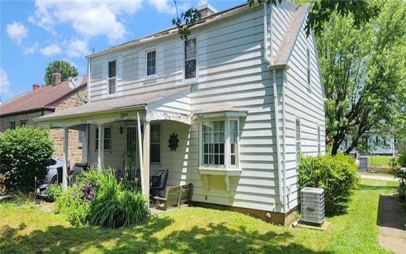 69 Princeton Ave, Uniontown, 15401, 3 Bedrooms Bedrooms, ,1 BathroomBathrooms,Residential,For Sale,Princeton Ave,1771140