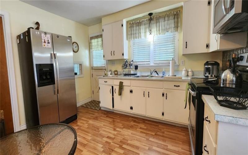 69 Princeton Ave, Uniontown, 15401, 3 Bedrooms Bedrooms, ,1 BathroomBathrooms,Residential,For Sale,Princeton Ave,1771140