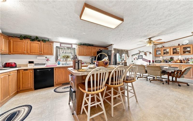 429 Evans, Donegal, 15628, 4 Bedroom Bedrooms, 10 Room Rooms,2 BathroomBathrooms,Residential,For Sale,Evans,1771142
