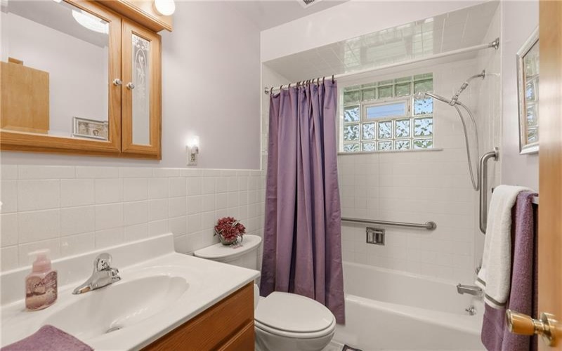 587 Flatwoods Rd, Vanderbilt, 15486, 3 Bedrooms Bedrooms, ,1.1 BathroomsBathrooms,Residential,For Sale,Flatwoods Rd,1771161